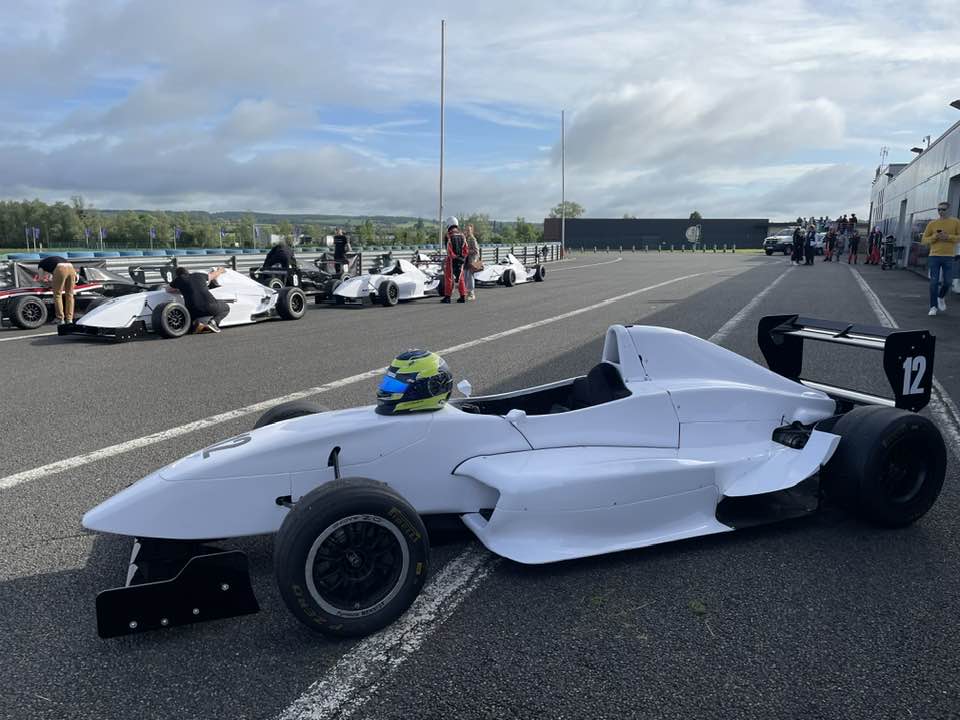 Stage de pilotage Formule Renault I Circuit Grand Prix de Nevers/Magny-Cours (58)