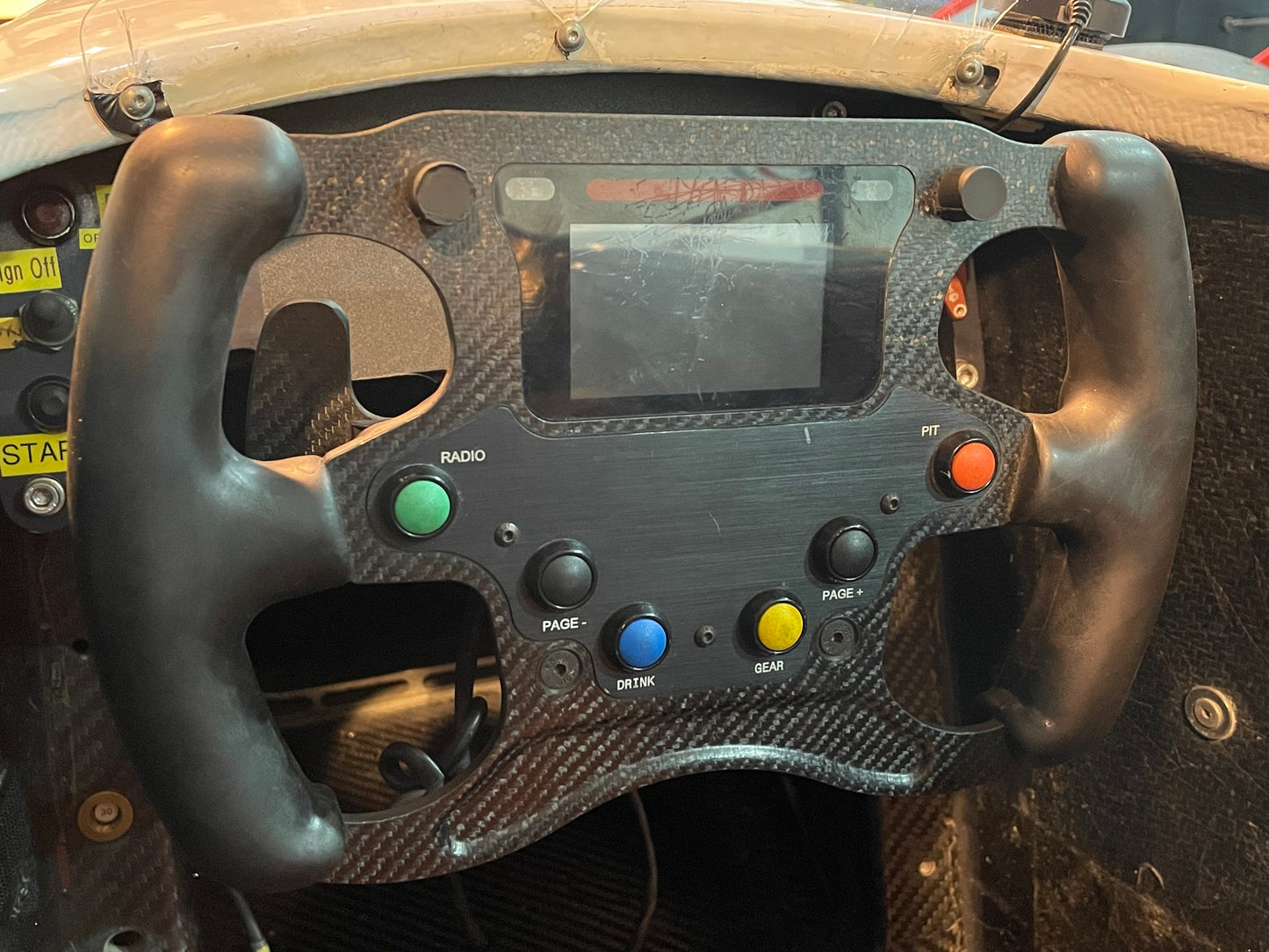 Formule Renault 2.0 palettes au volant