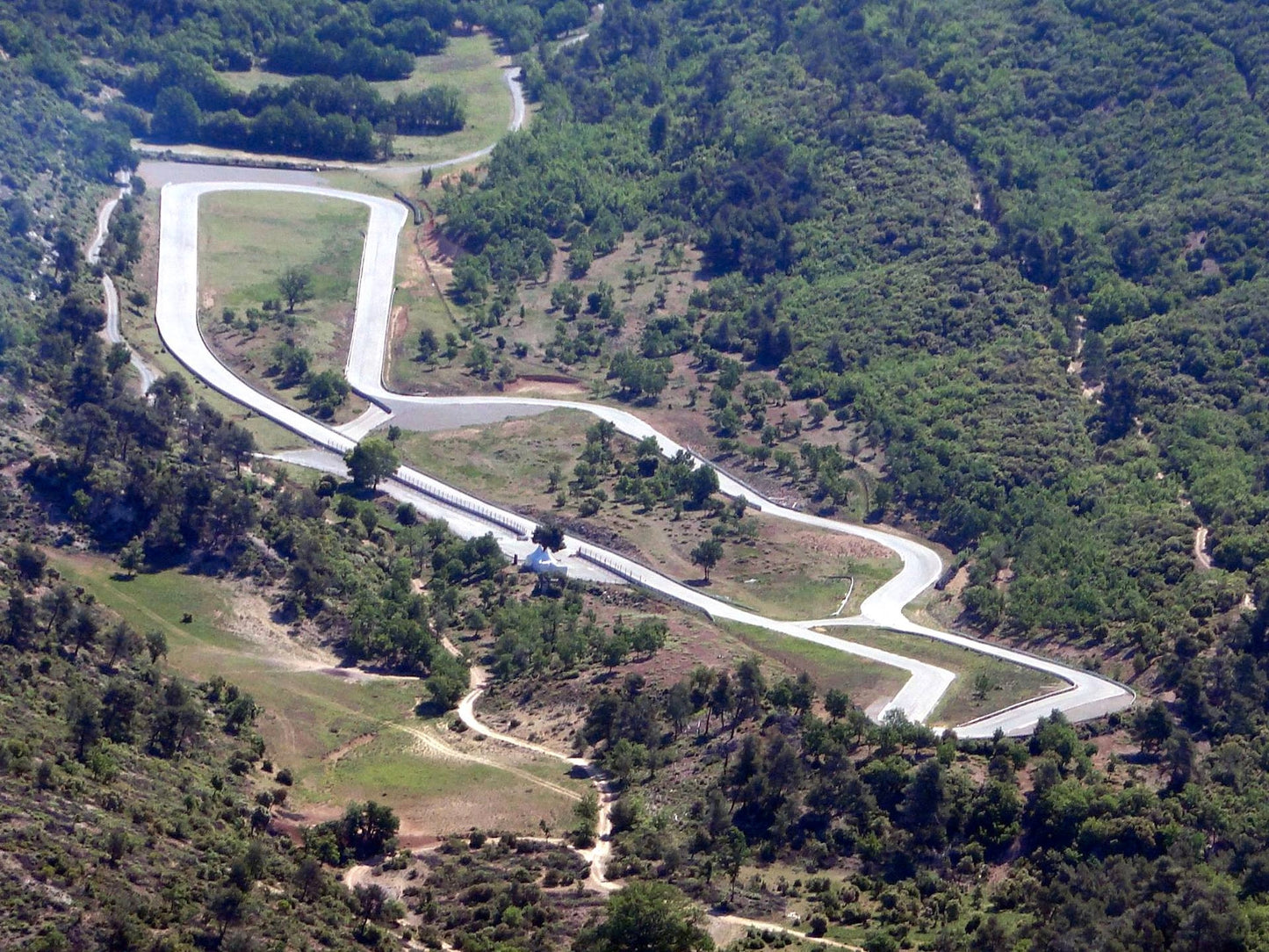Pilotez une Formule Ford en Racing School I Circuit du Grand Sambuc (13)